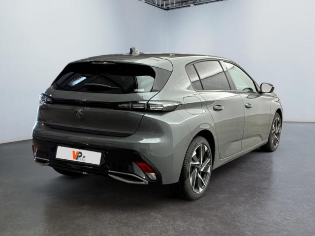 Peugeot 308 image 2