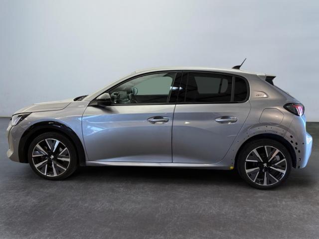 Peugeot 208 image 2