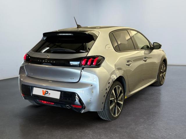 Peugeot 208 image 1