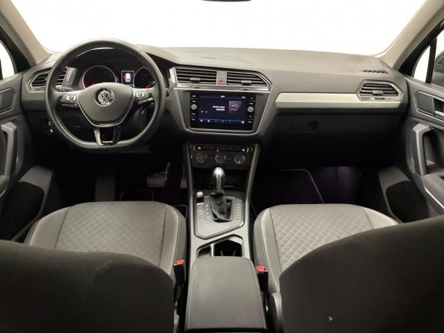Volkswagen Golf image 2