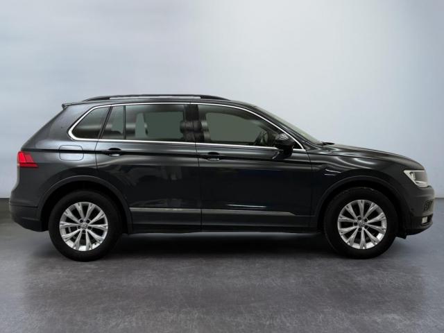 Volkswagen Golf image 8