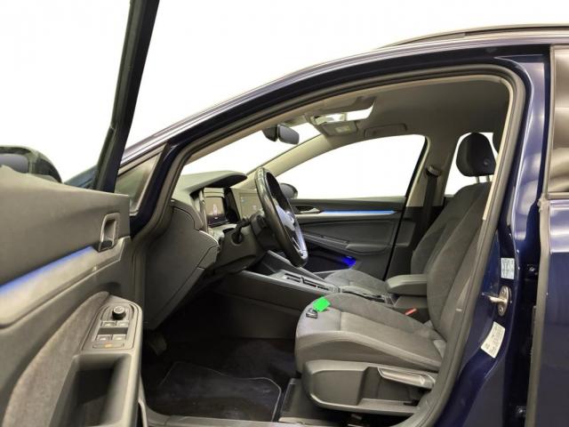 Volkswagen Golf Sw image 8