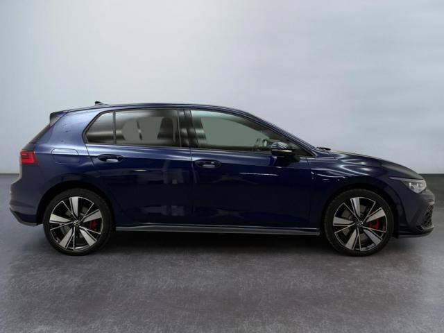 Volkswagen Golf image 8