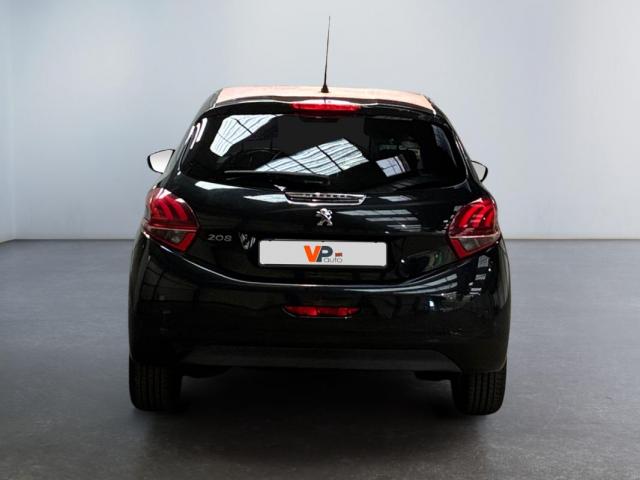 Peugeot 208 image 9