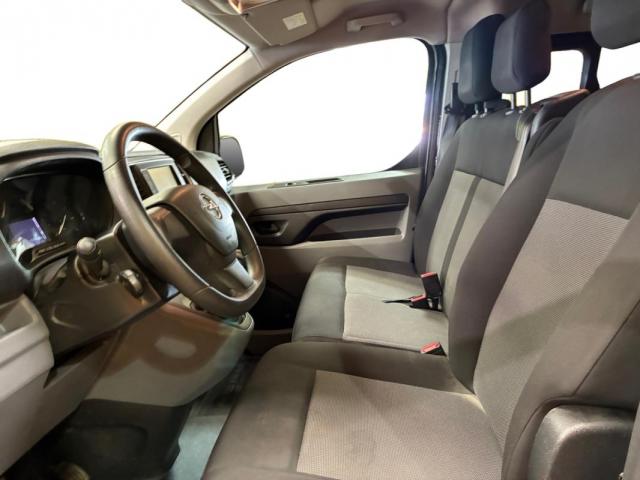 Opel Vivaro image 8