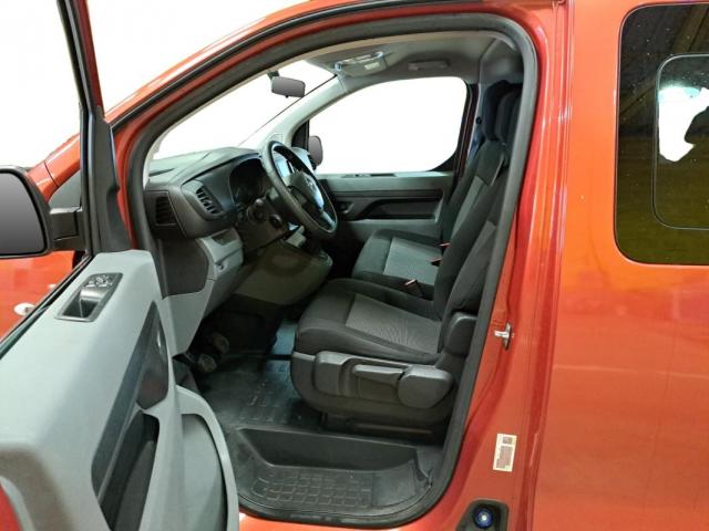 Opel Vivaro image 4