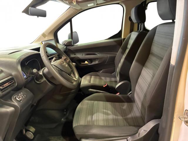 Opel Combo image 2