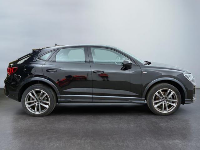 Audi Q3 Sportback image 4
