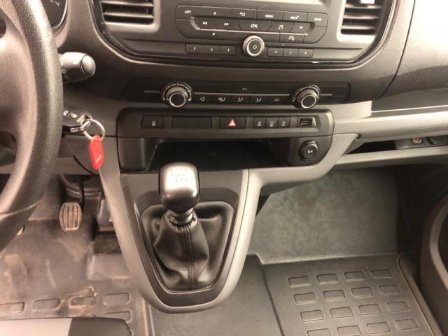 Citroen Jumpy image 1