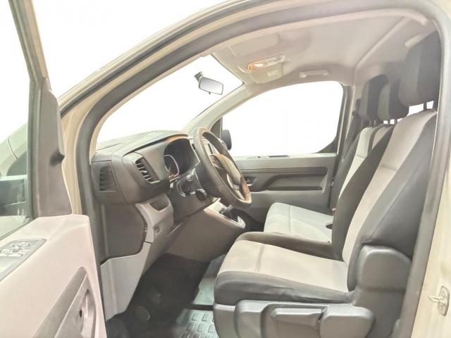 Peugeot Expert Combi image 5