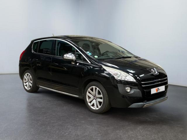 Peugeot 3008 Hybrid4 image 1