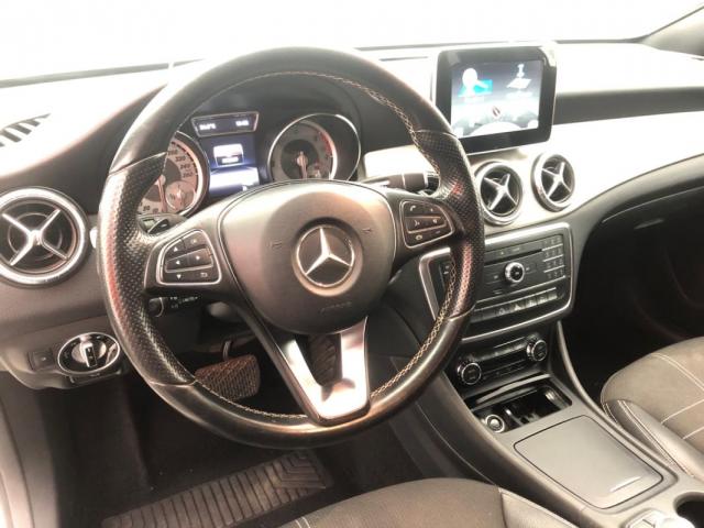 Mercedes Benz Cla Shooting Brake image 9