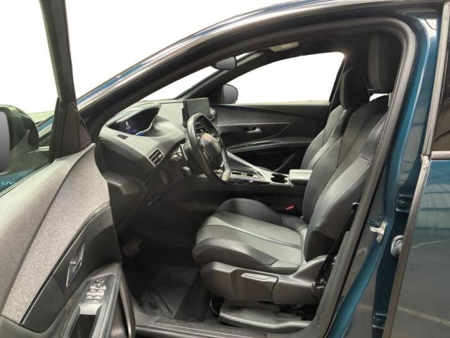 Peugeot 3008 image 3