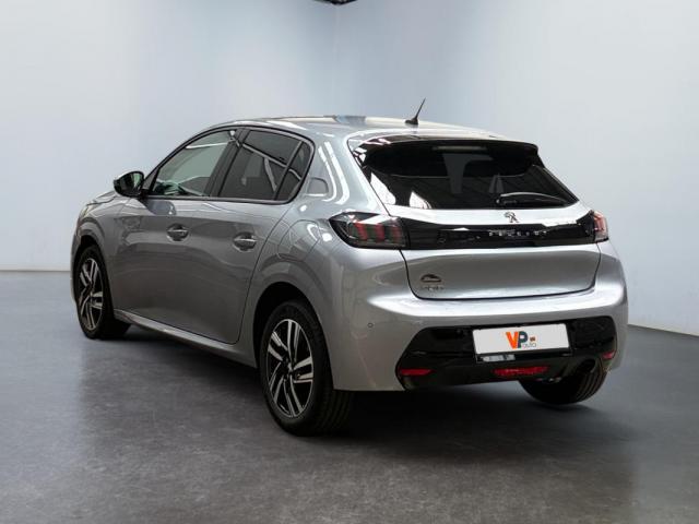 Peugeot 208 image 1