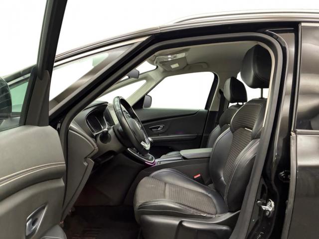 Renault Grand Scénic image 6