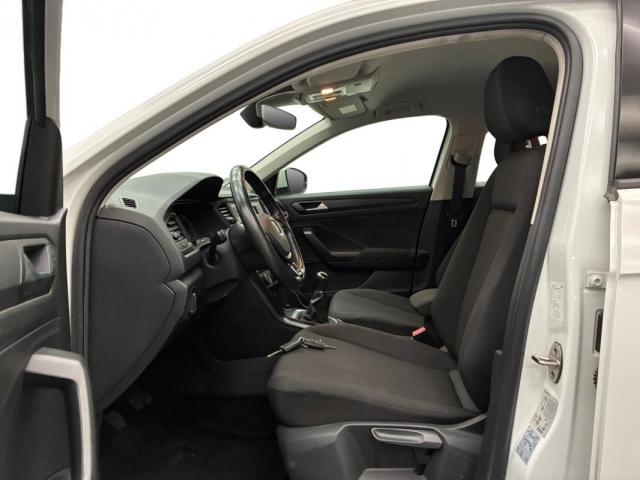 Volkswagen T-Roc image 3