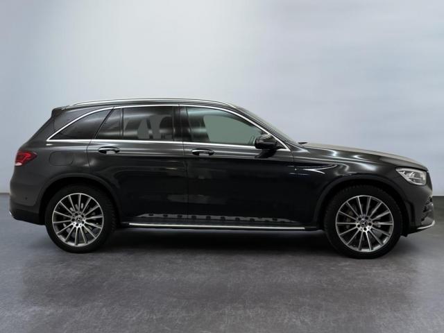 Mercedes Benz Glc image 2