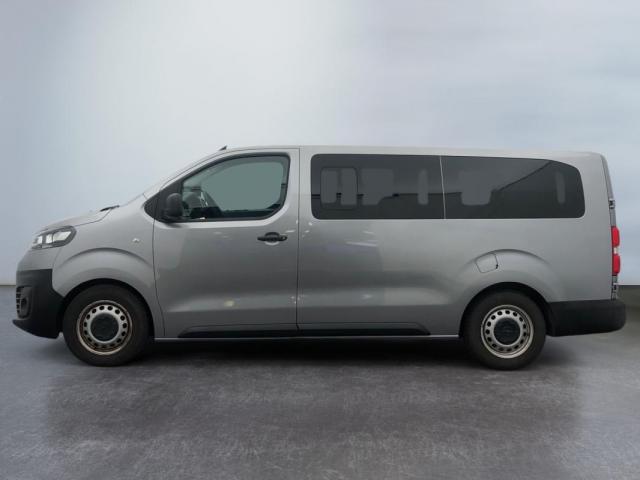 Opel Vivaro image 2