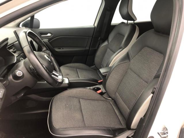 Renault Captur image 2