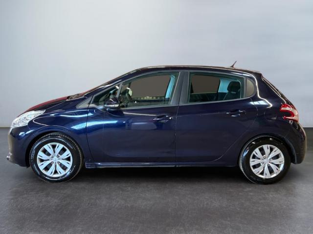 Peugeot 208 image 4