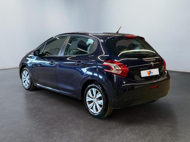 Peugeot 208 image 3