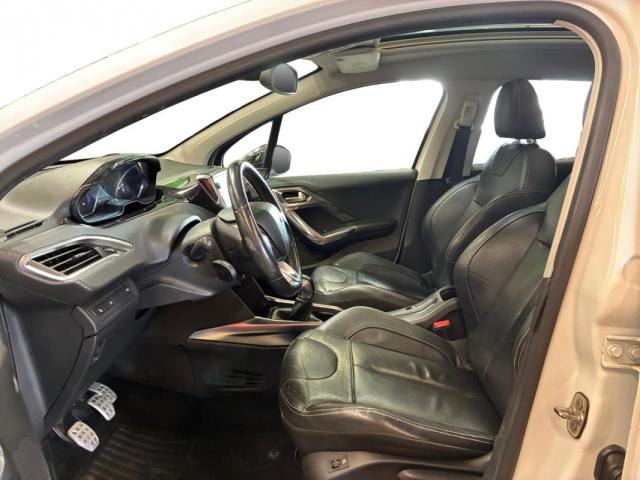 Peugeot 2008 image 4