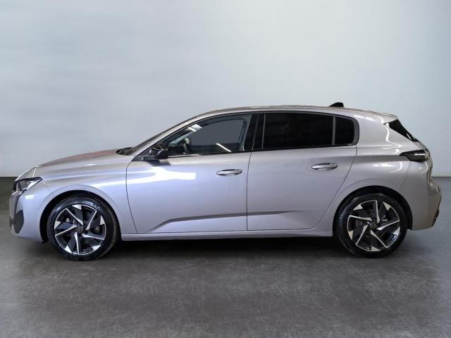 Peugeot 308 image 2
