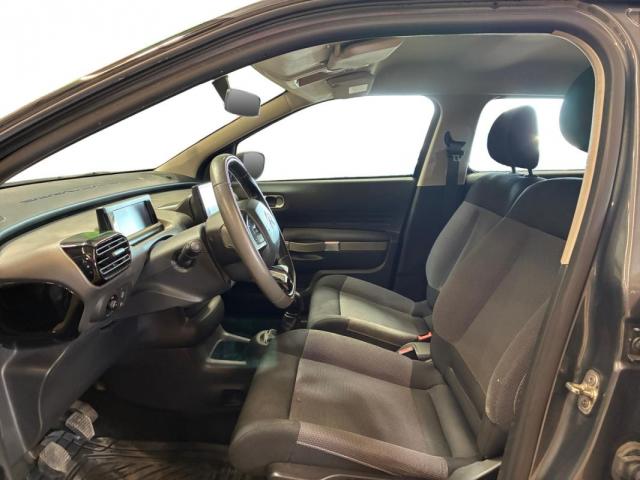 Citroen C4 Cactus image 9