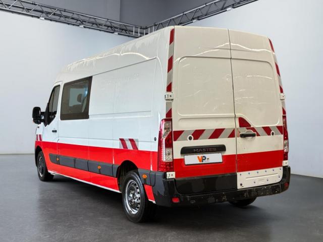 Renault Master image 1
