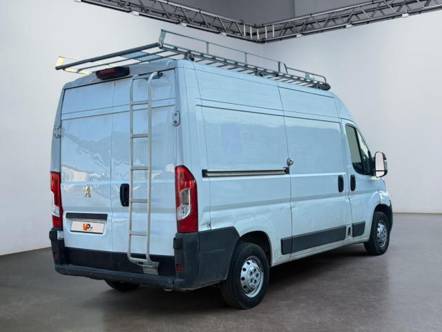 Peugeot Boxer image 3