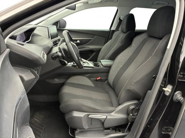 Peugeot 3008 image 3