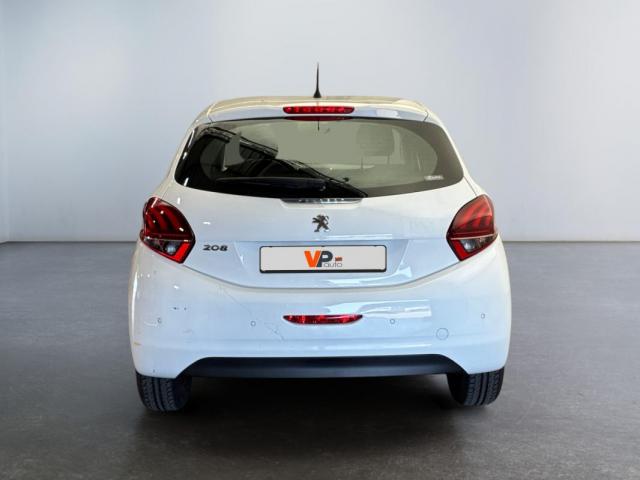 Peugeot 208 image 4