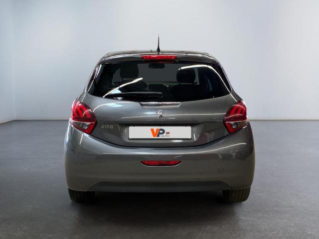 Peugeot 208 image 3