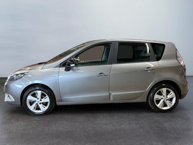 Renault Scénic image 2