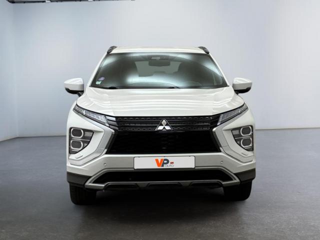 Mitsubishi Eclipse Cross image 8