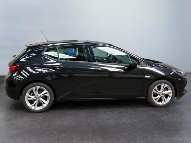 Opel Astra image 8