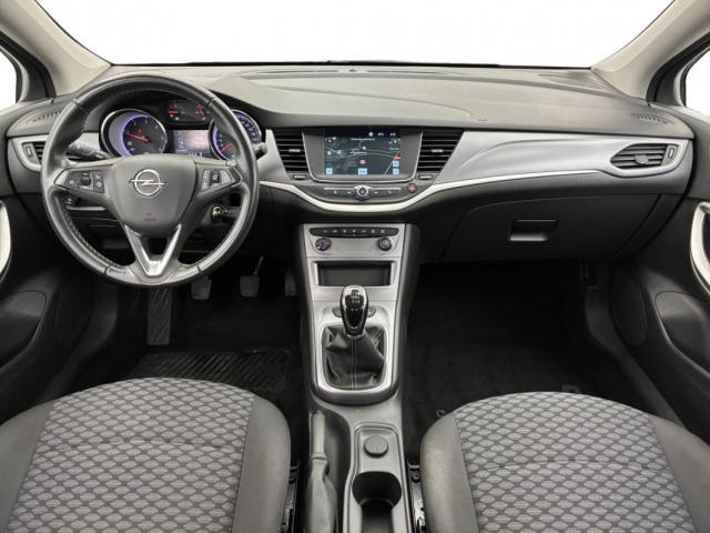 Opel Astra image 9