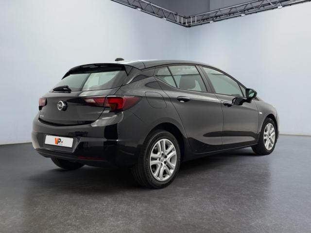 Opel Astra image 8