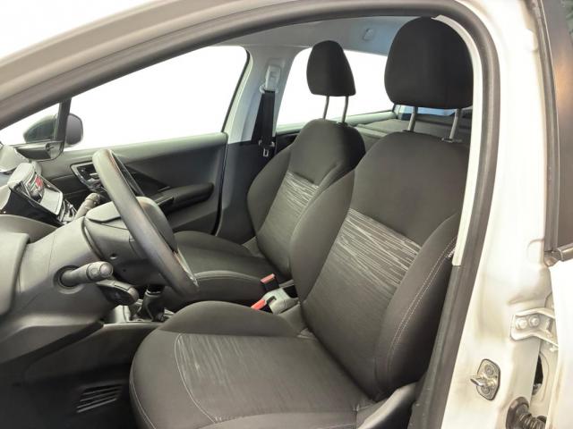 Peugeot 208 Affaire image 2