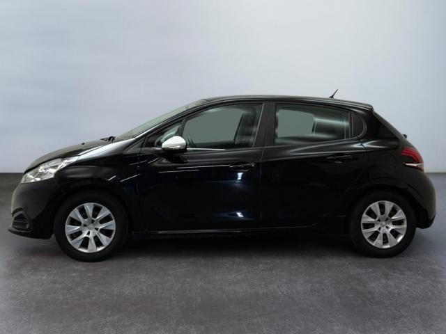 Peugeot 208 image 7