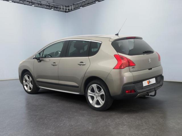 Peugeot 3008 image 2