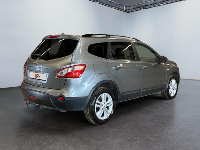 Nissan Qashqai+2 image 4