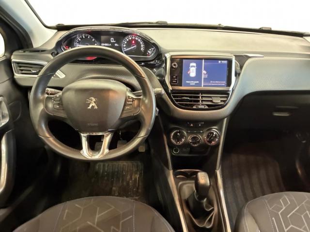 Peugeot 2008 image 4