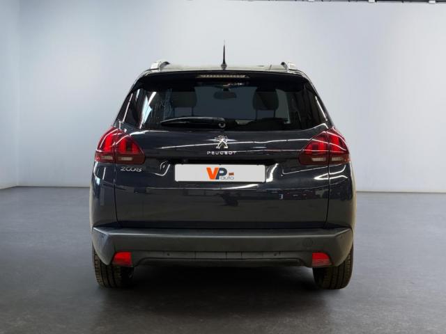 Peugeot 2008 image 1