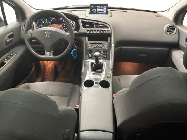 Peugeot 3008 image 7