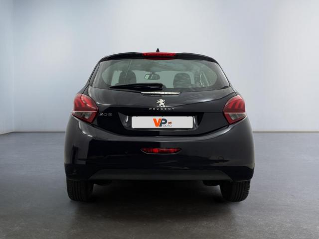 Peugeot 208 image 7