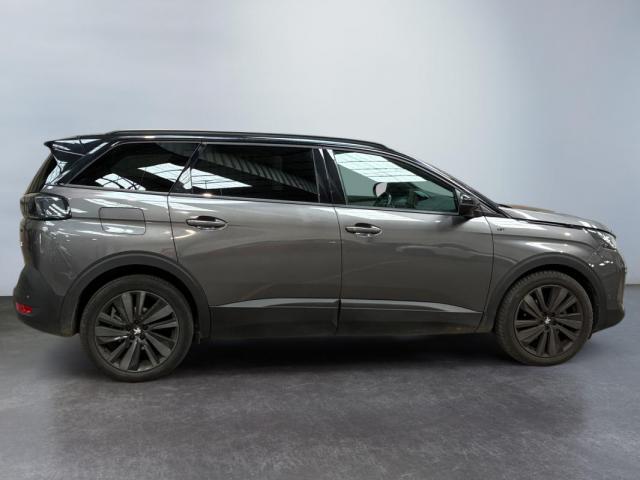 Peugeot 5008 image 1