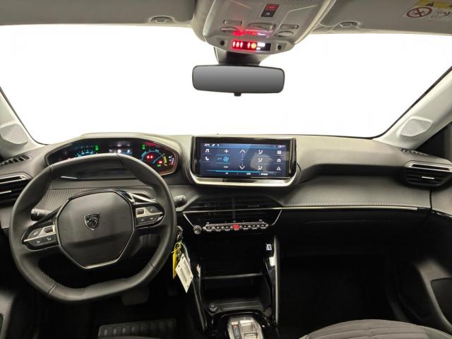 Peugeot 208 image 6