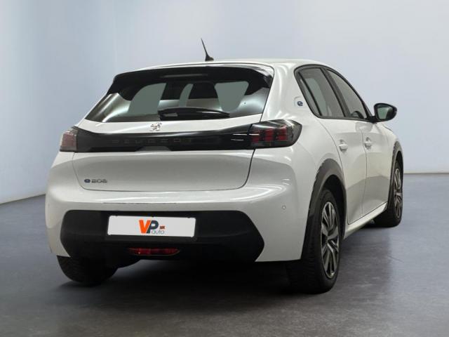 Peugeot 208 image 5