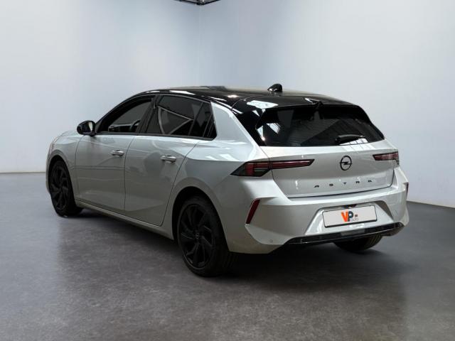 Opel Astra image 1